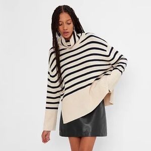 GAP Striped Turtleneck (XXS Regular)
